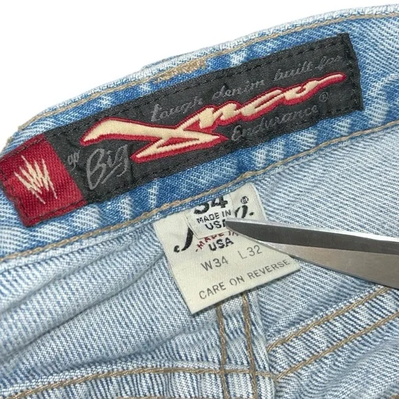JNCOVintage Mid Wash Baggy Cutoff Jeans